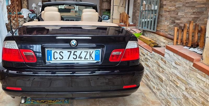 Usata BMW 320 Cabriolet Efficient Dynamics 150 CV (110 kW) 2005 Cabrio