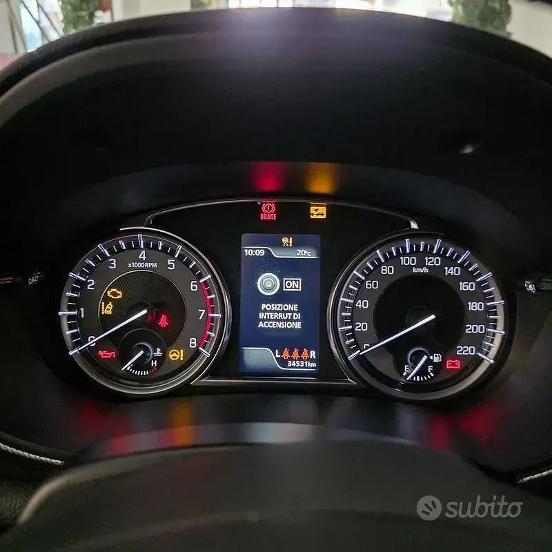 Second-hand Suzuki Vitara Cool 129 CP (94 kW) 2022 Gri SUV