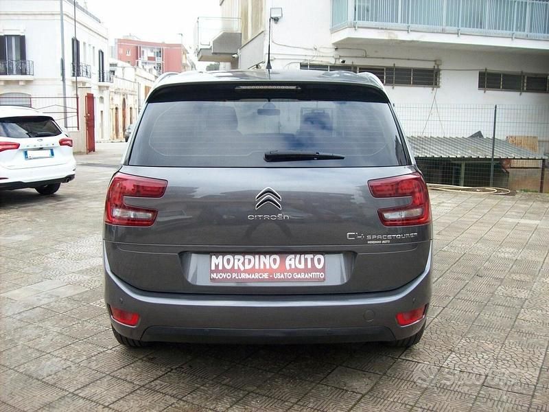 Usata Citroën C4 SpaceTourer Shine 131 CV (96 kW) 2022 Grigio Monovolume