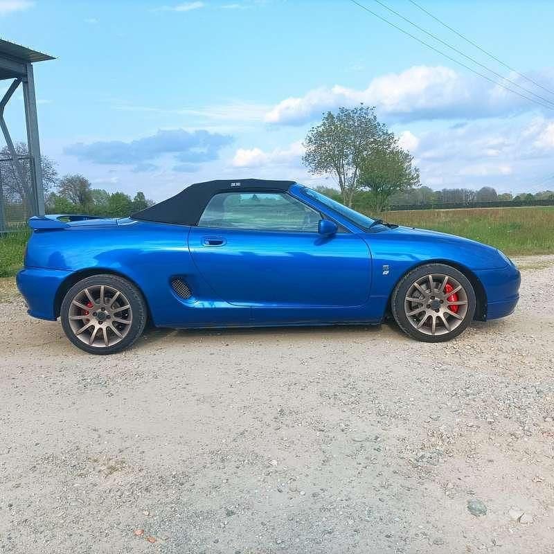 Usata MG F Trophy 160 CV (117 kW) 2002 Cabrio