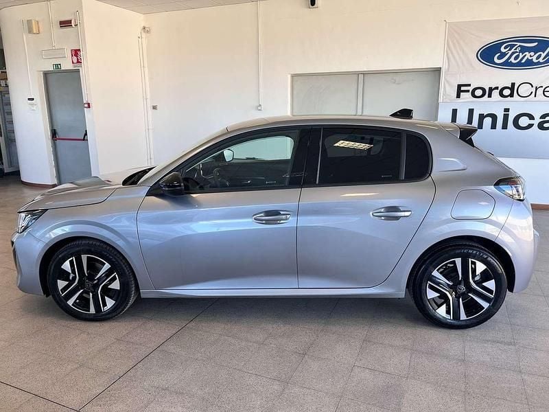 Usata Peugeot 208 Allure 101 CV (74 kW) 2024 Grigio Utilitaria