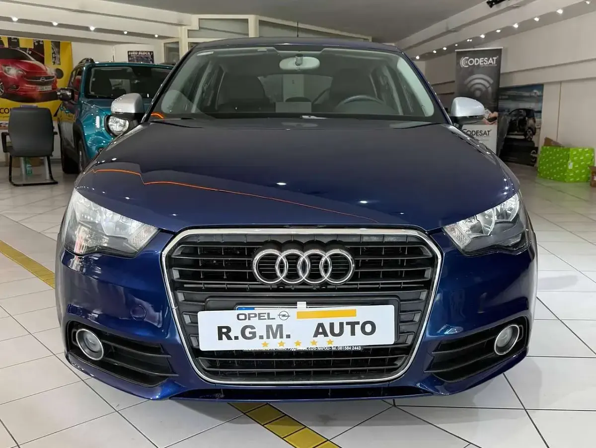 Usata Audi A1 Sportback Ambition 86 CV (63 kW) 2014 Blue mare Utilitaria