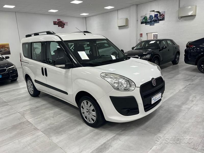 Usata Fiat Doblò 120 CV (88 kW) 2014 Bianco Monovolume