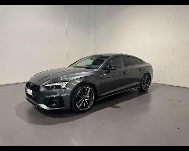 Grigio Usata 2024 Audi A5 Sportback S-Line Due volumi | 46.900 € (Cara) - Immagine 1/4