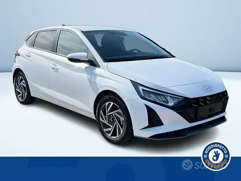 Nuova Hyundai i20 2026 Bianco Utilitaria