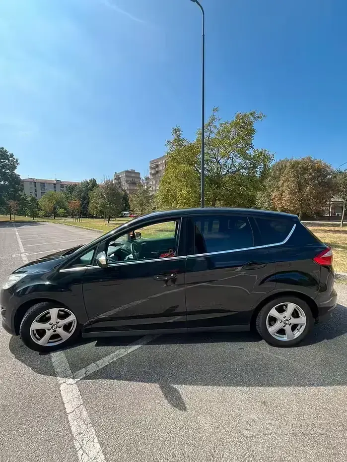 Usata Ford C-MAX 95 CV (69 kW) 2011 Nero Monovolume