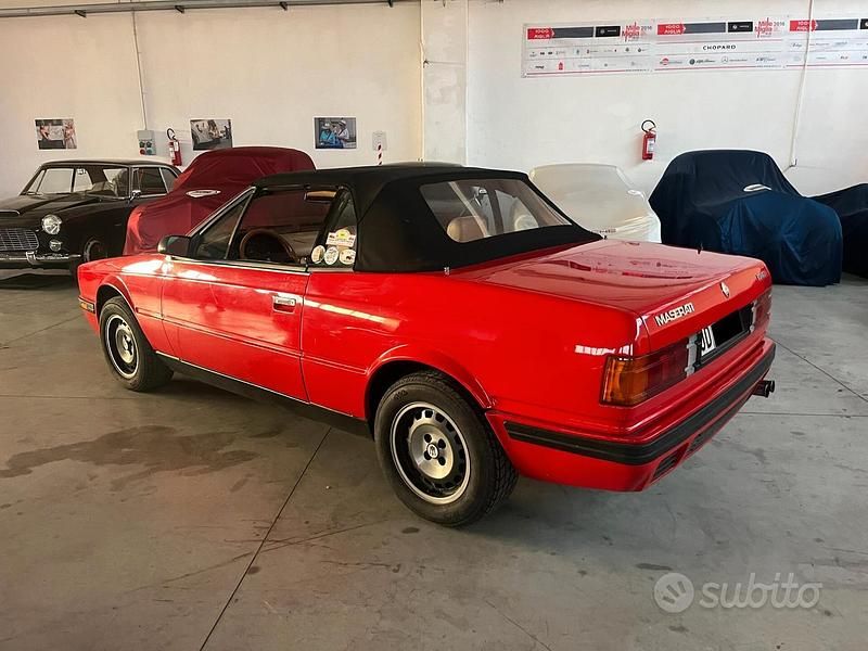 Usata Maserati Biturbo 188 CV (138 kW) 1988 Rosso Cabrio