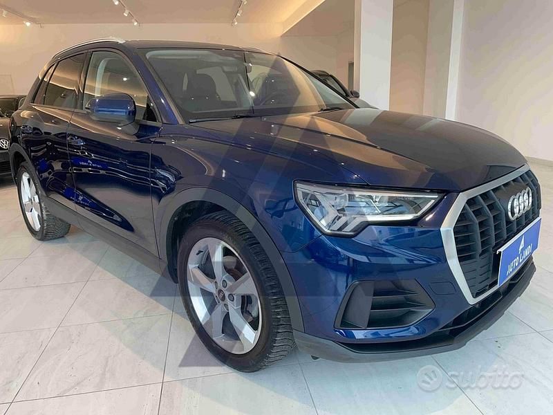 Usata Audi Q3 Business 150 CV (110 kW) 2022 Blu/azzurro SUV