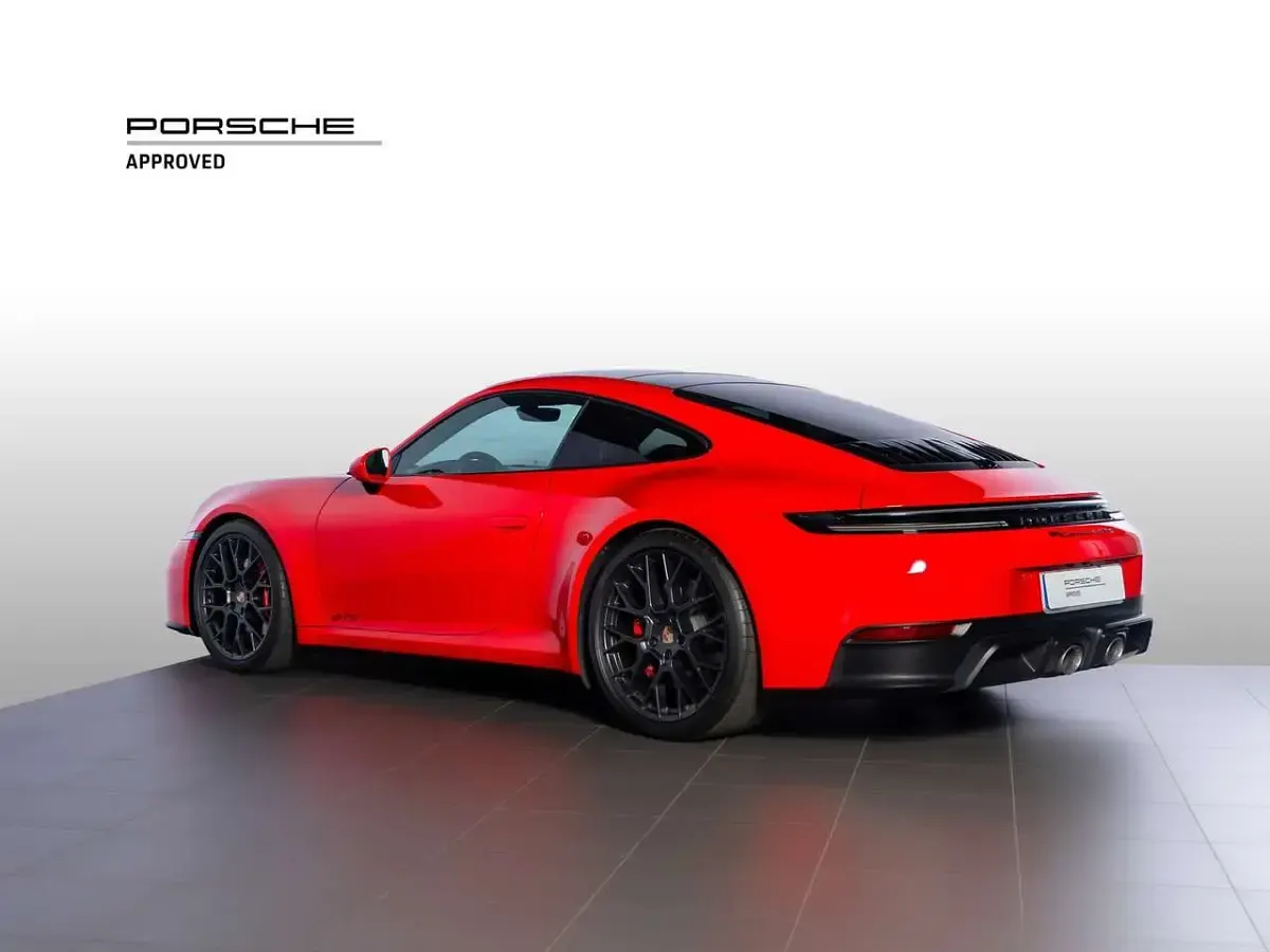 Usata Porsche 911 Carrera GTS 541 CV (397 kW) 2025 Guards red Coupé