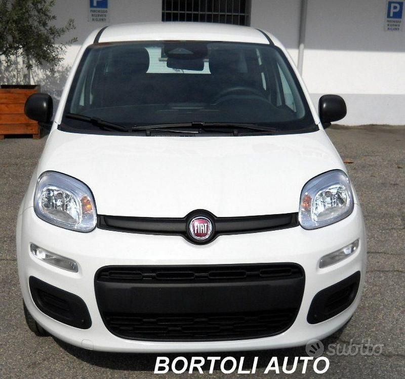 Nuova Fiat Panda 2025 Bianco Utilitaria