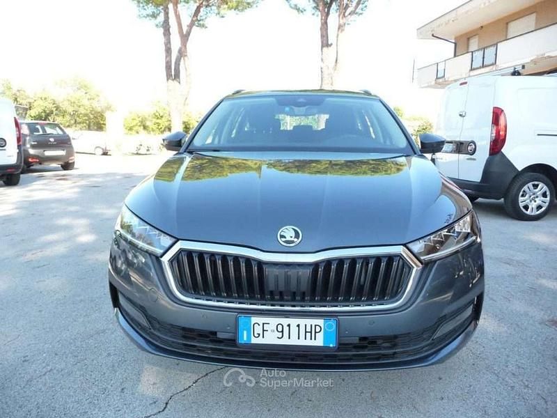 Usata Skoda Octavia G-TEC Executive 131 CV (96 kW) 2021 Antracite Station wagon