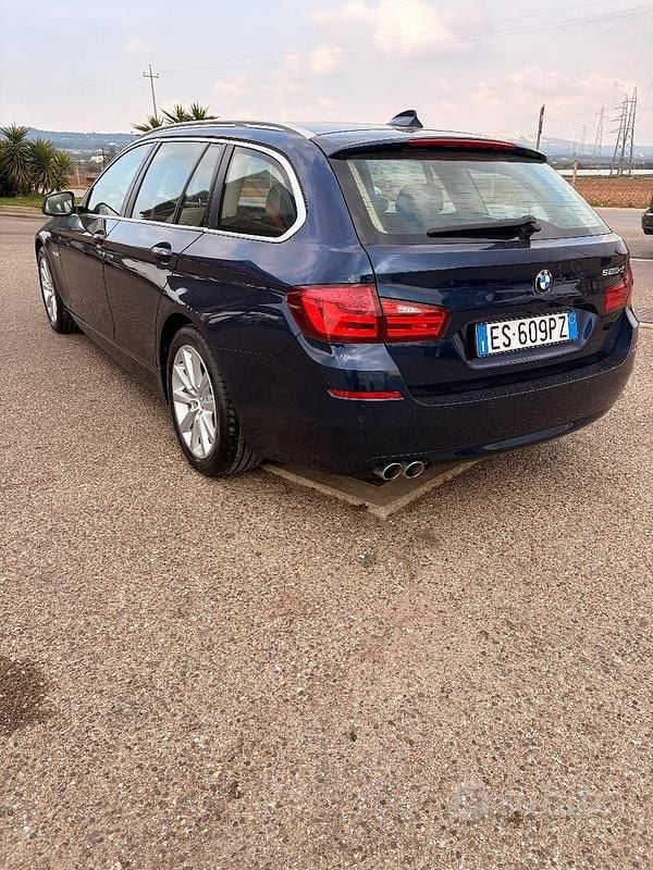 Usata BMW 520 190 CV (139 kW) 2013 Blu Station wagon