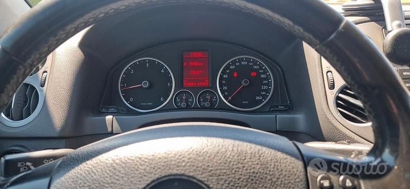 Usata VW Tiguan 170 CV (125 kW) 2008 Grigio SUV