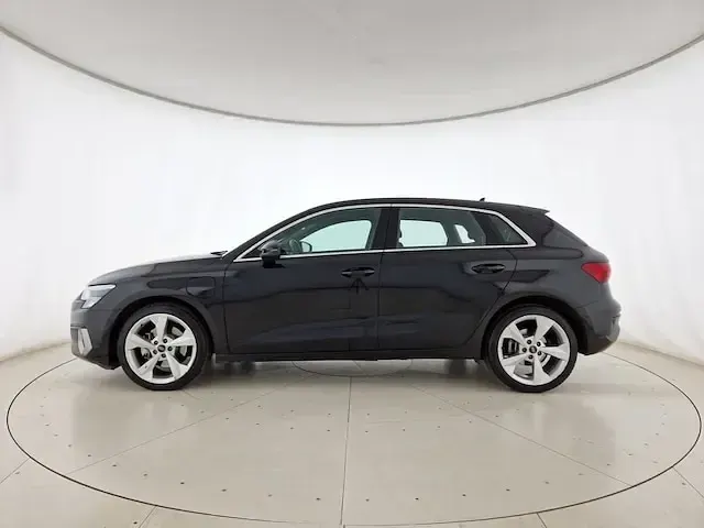 Usata Audi A3 Advanced 204 CV (150 kW) 2024 Nero mito metallizzato Berlina