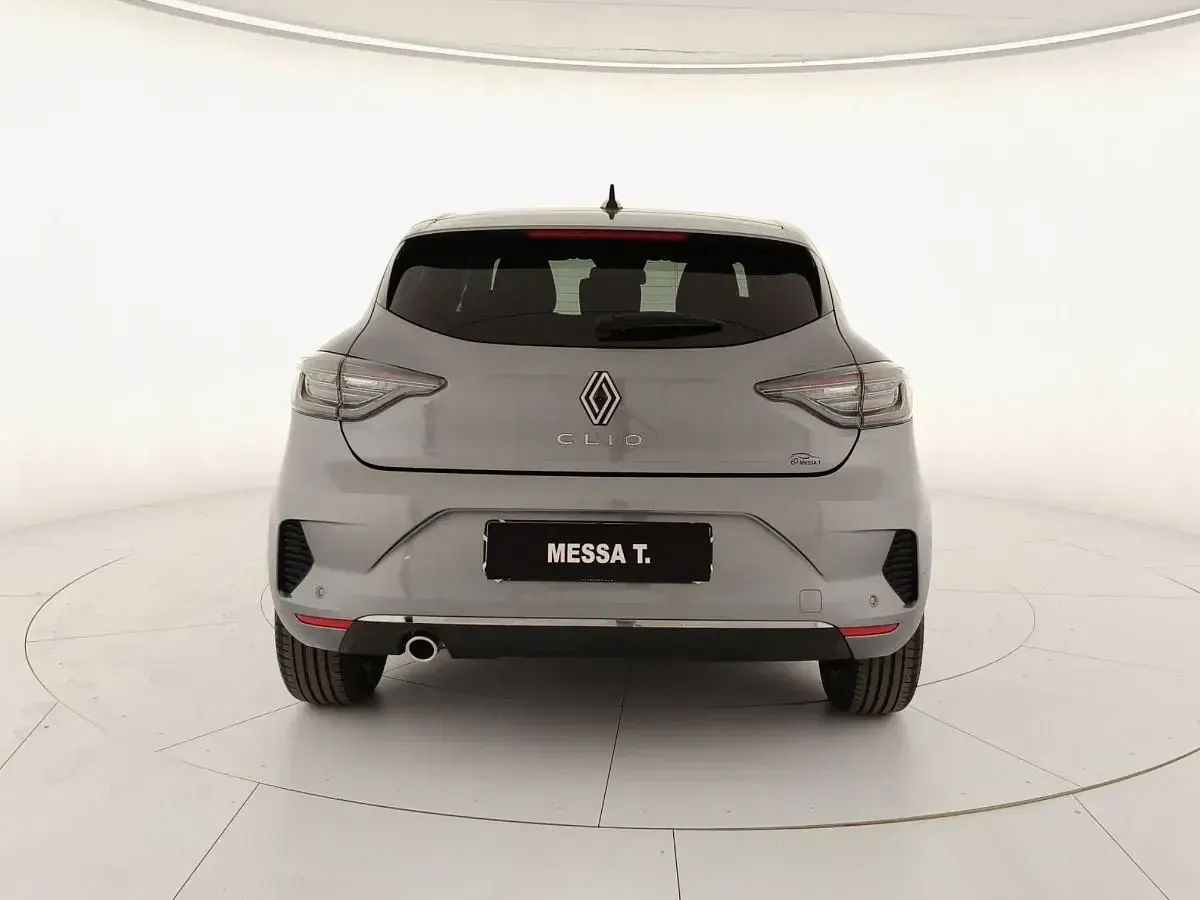 Usata Renault Clio Techno 91 CV (66 kW) 2025 Grigio scisto Utilitaria