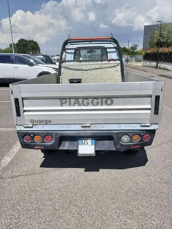 Usata Piaggio Quargo 18 CV (13 kW) 2011 Furgone