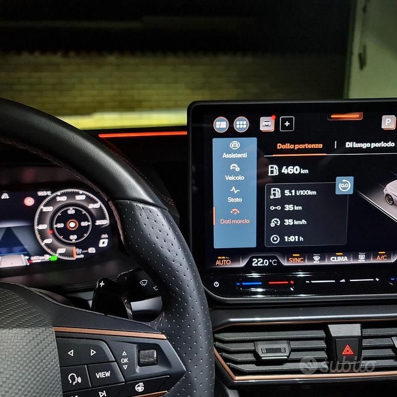 Usata Cupra Leon 150 CV (110 kW) 2025 Grigio Station wagon