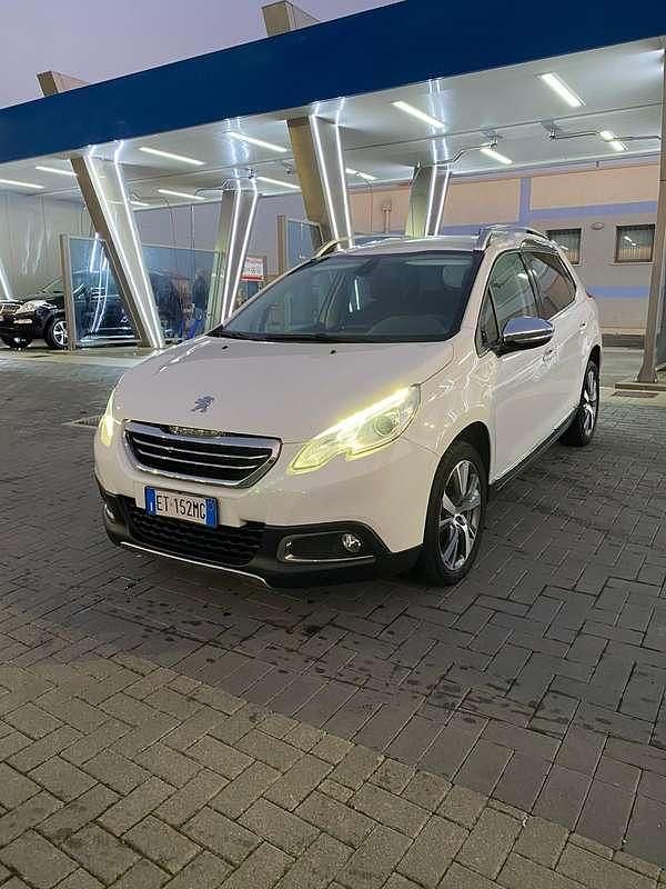 Usata Peugeot 2008 Allure 92 CV (67 kW) 2013 SUV
