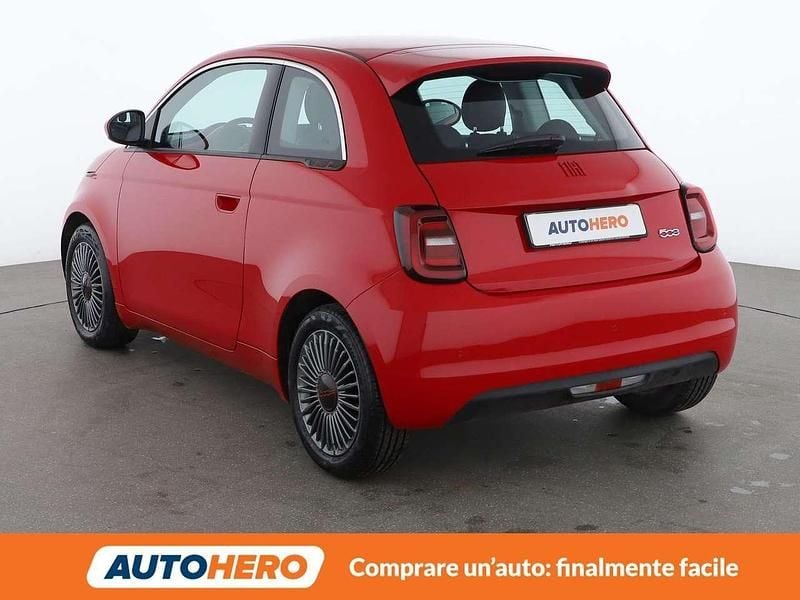 Usata Fiat 500e Red 69 kW (95 CV) 2021 Rosso Utilitaria