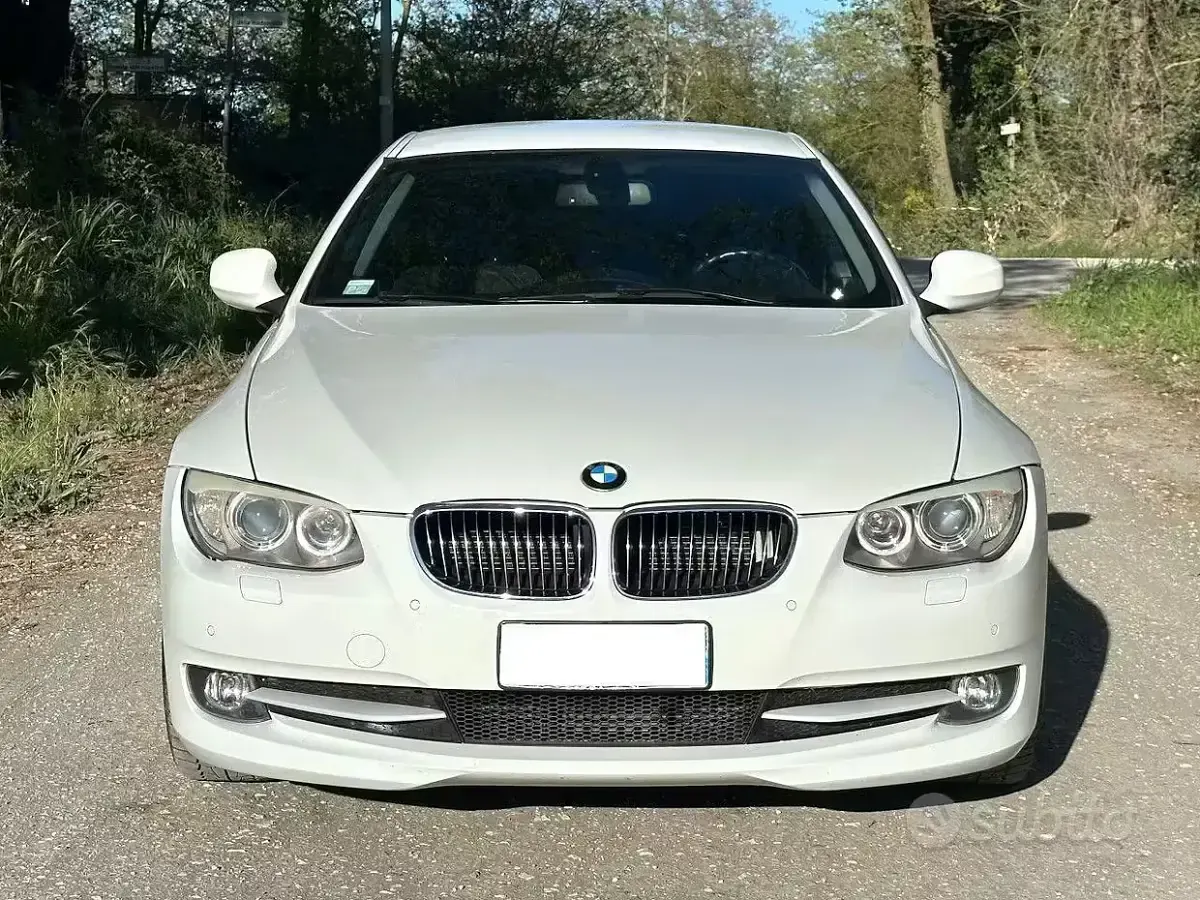 Usata BMW 320 184 CV (135 kW) 2010 Bianco Coupé