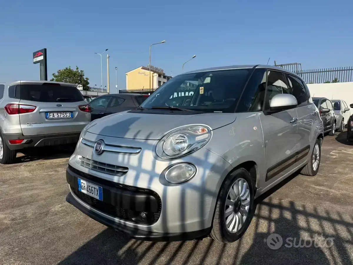Usata Fiat 500L Lounge 85 CV (62 kW) 2012 Grigio Monovolume