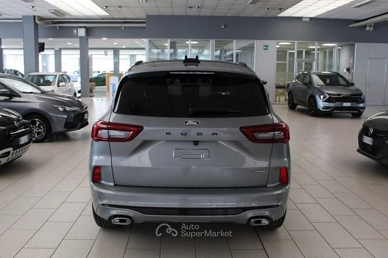 Nuova Ford Kuga ST-Line 179 CV (131 kW) 2026 Gray SUV