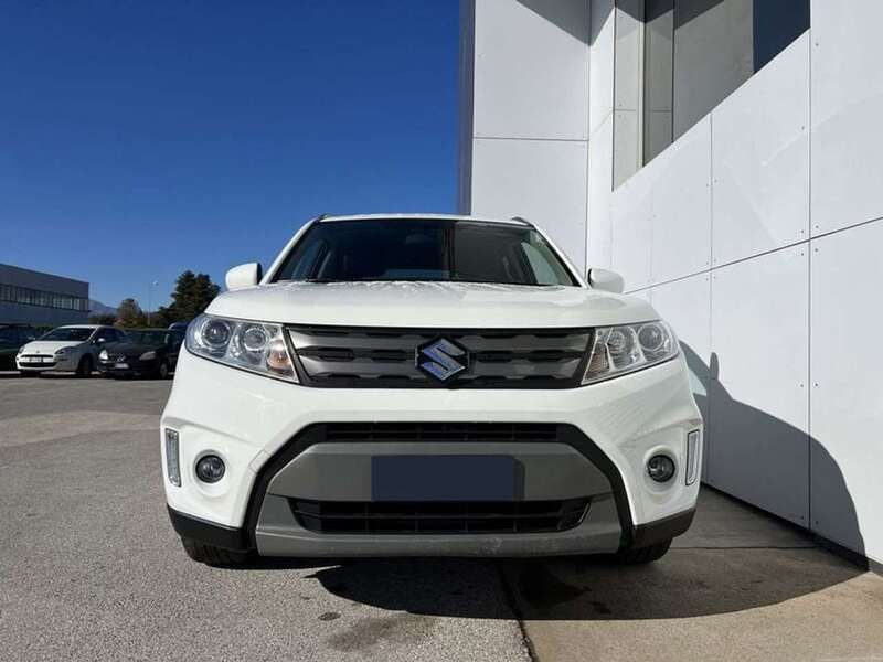 Usata Suzuki Vitara Cool 120 CV (88 kW) 2015 Bianco SUV
