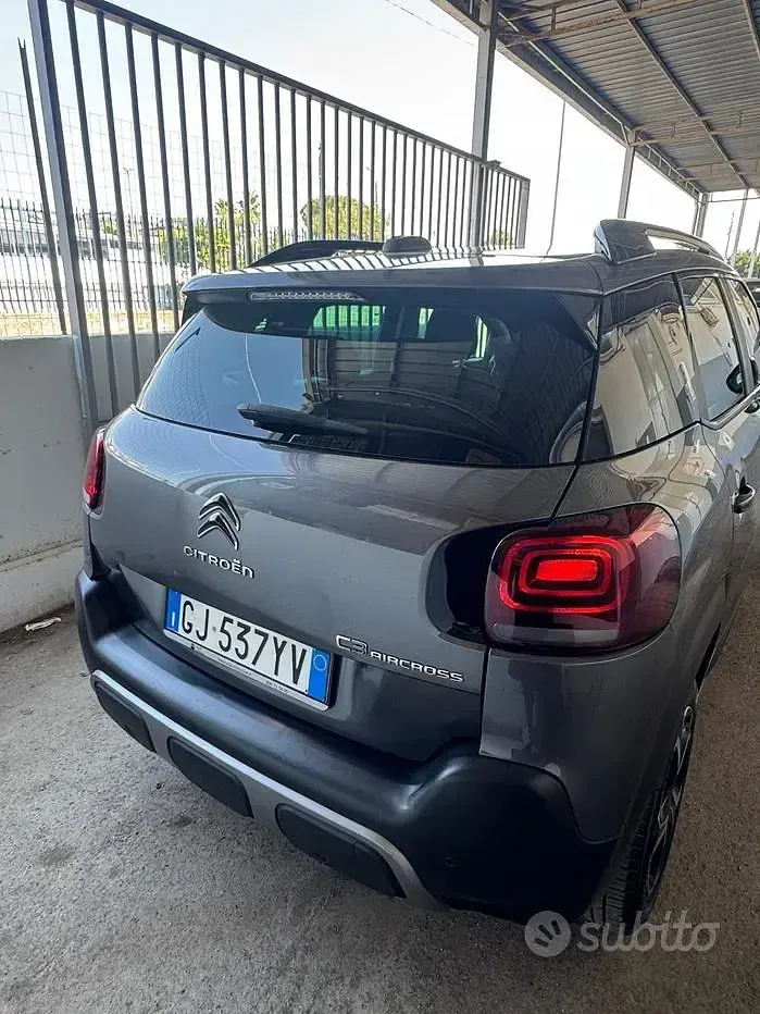 Usata Citroën C3 Aircross Shine 120 CV (88 kW) 2022 Grigio SUV