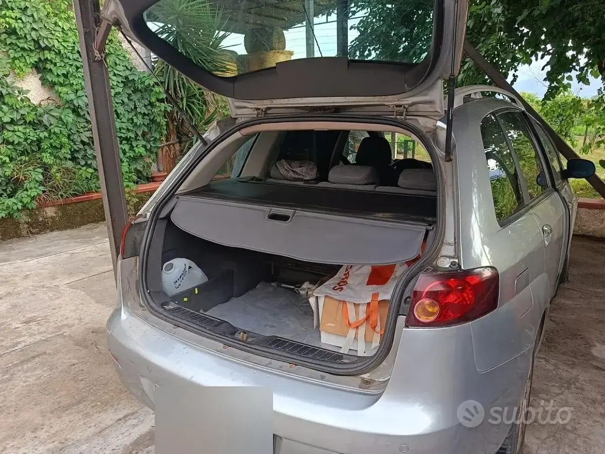 Usata Fiat Croma 150 CV (110 kW) 2006 Grigio Station wagon