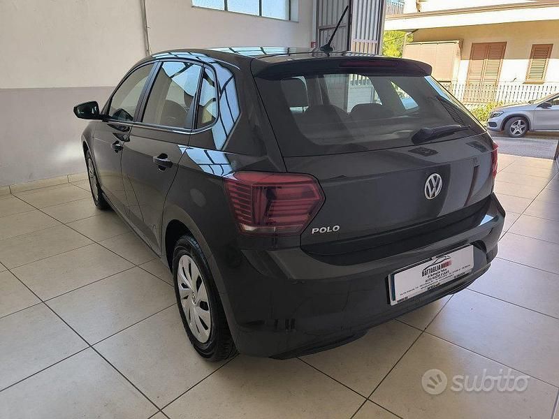 Usata VW Polo Comfortline 80 CV (58 kW) 2018 Grigio Berlina