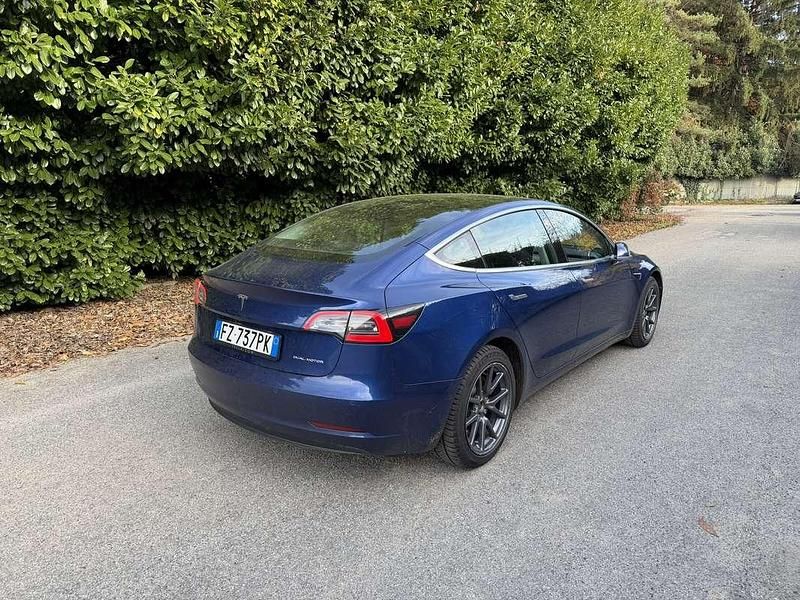 Usata Tesla Model 3 366 kW (498 CV) 2019 Blu/azzurro Berlina