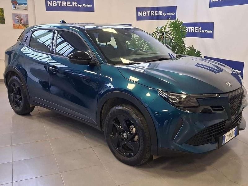 Verde Usata 2025 Alfa Romeo Junior SUV | 23.851 € (Super prezzo) - Immagine 1/4