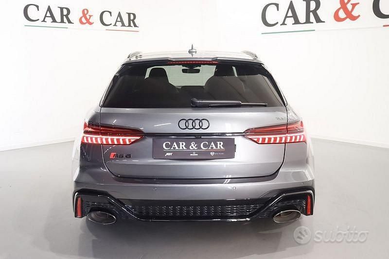 Usata Audi RS6 Comfort 600 CV (441 kW) 2021 Grigio daytona Station wagon