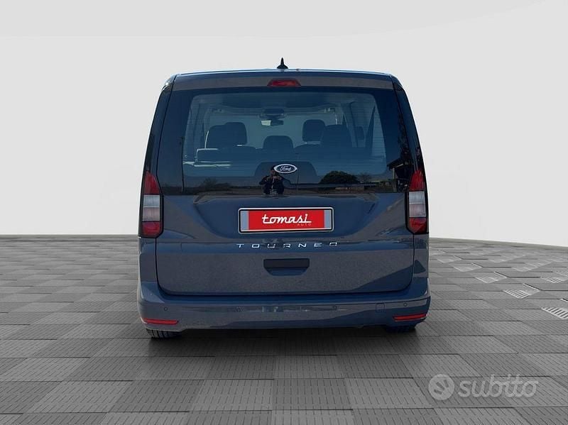 Usata Ford Tourneo Connect 122 CV (89 kW) 2025 Grigio Monovolume
