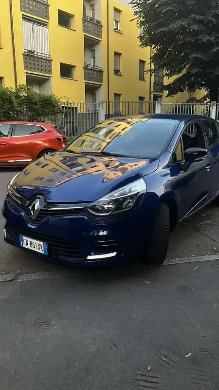Usata Renault Clio IV 77 CV (56 kW) 2019 Berlina