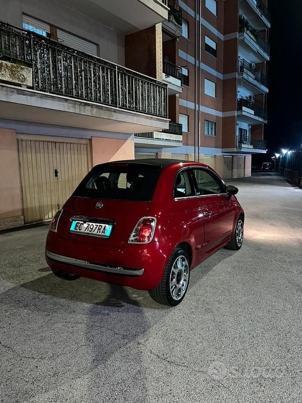 Usata Fiat 500 75 CV (55 kW) 2011 Rosso Cabrio