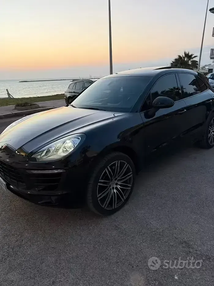 Usata Porsche Macan S 340 CV (250 kW) 2015 Nero SUV