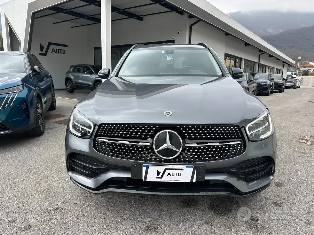 Usata Mercedes GLC300 Premium 245 CV (180 kW) 2022 SUV