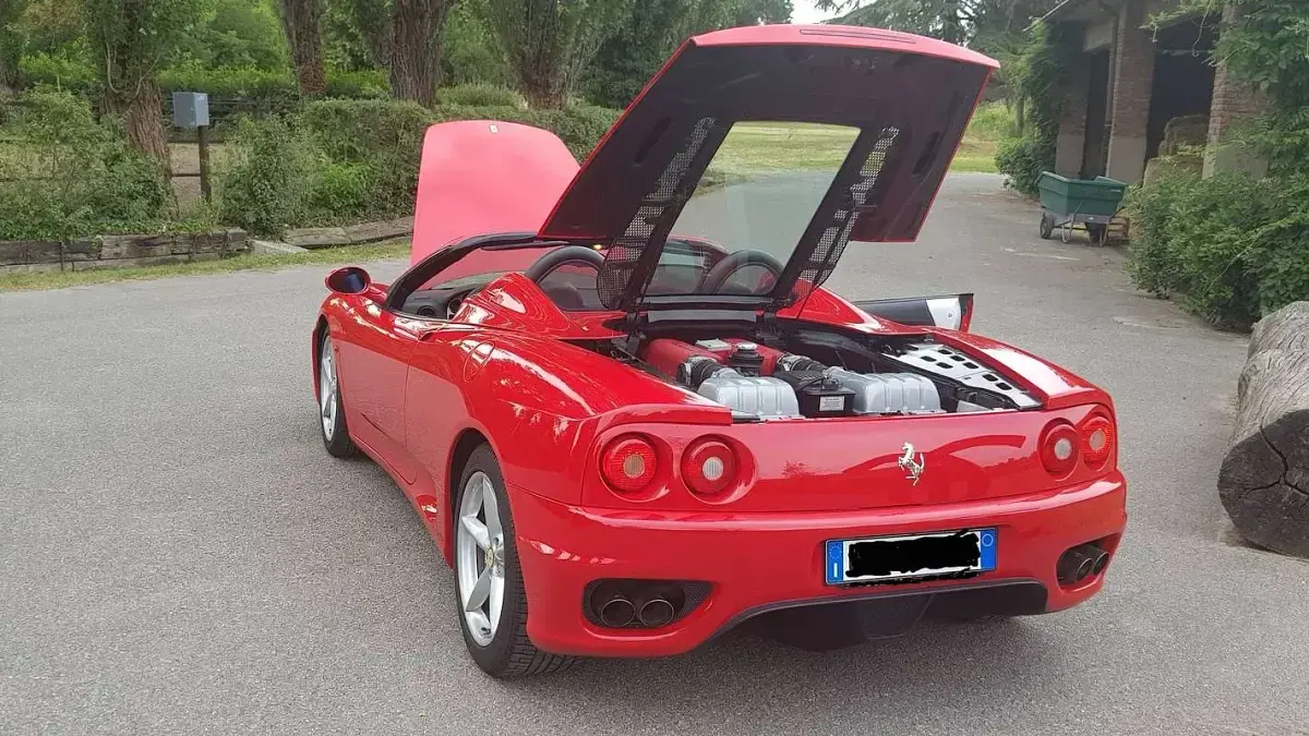 Usata Ferrari 360 400 CV (294 kW) 2005 Rosso Coupé