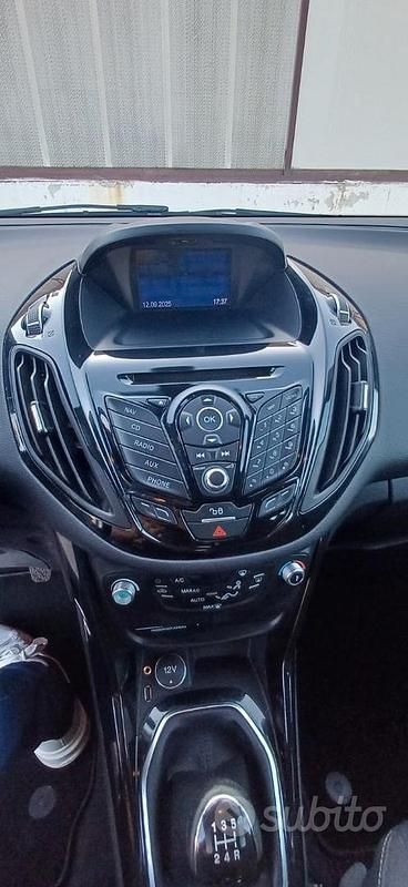 Bianco Usata 2015 Ford B-MAX Monovolume | 8900 € (Cara) - Immagine 1/4