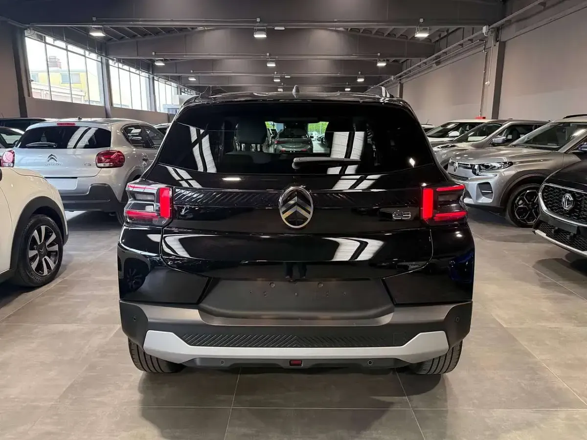 Usata Citroën C3 PureTech 101 CV (74 kW) 2025 Nero SUV