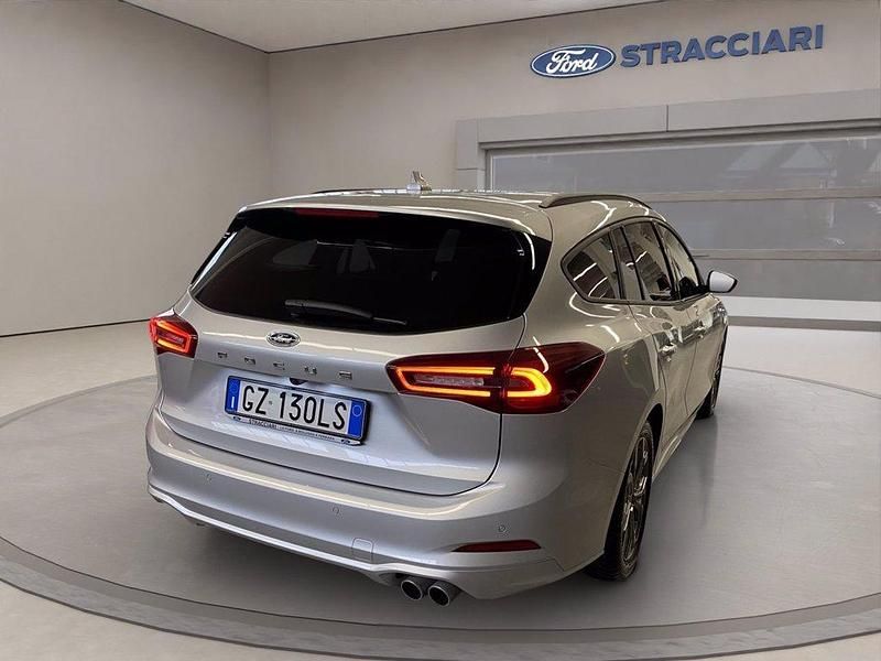 Usata Ford Focus ST-Line 116 CV (85 kW) 2025 Argento metallizzato Station wagon