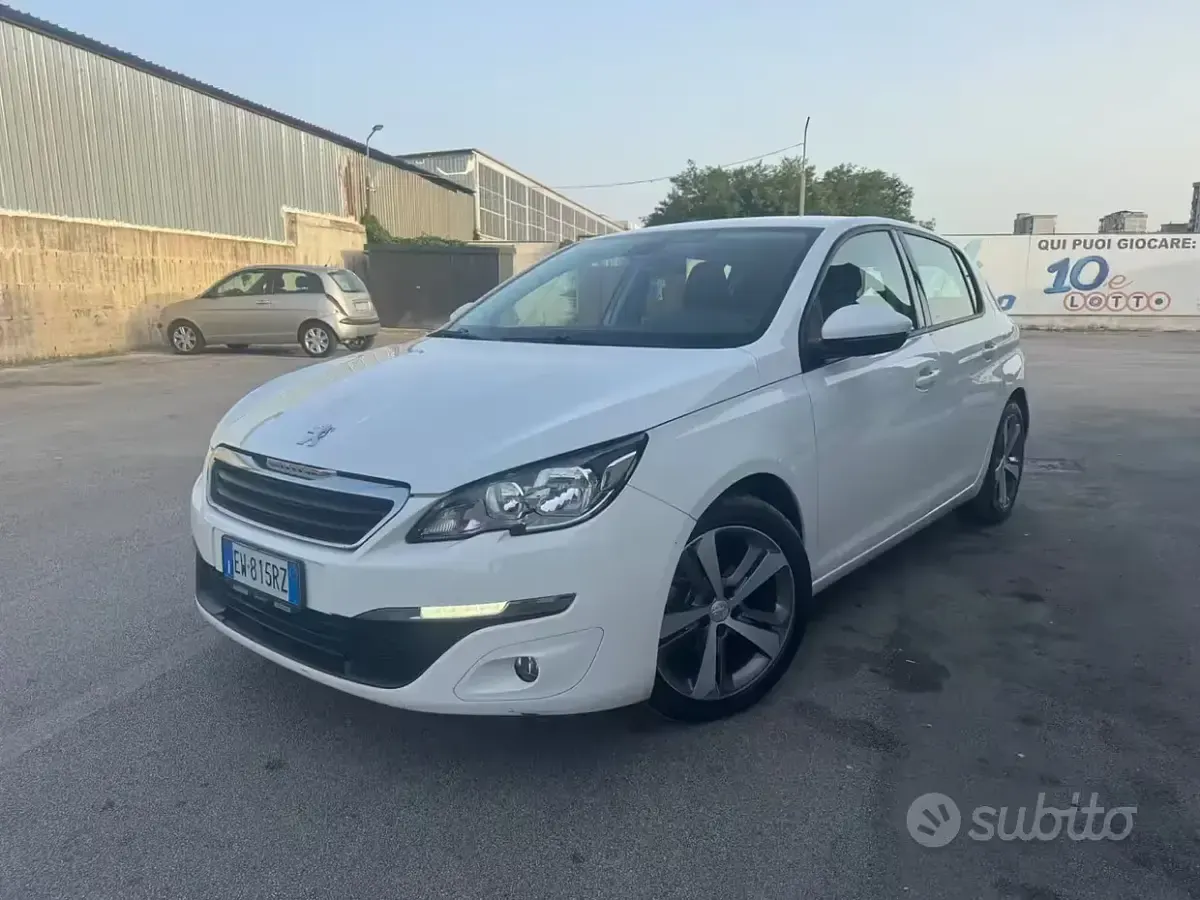 Usata Peugeot 308 Allure 92 CV (67 kW) 2014 Bianco Berlina