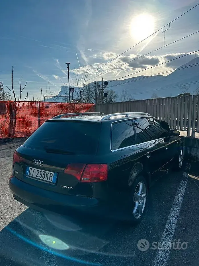Usata Audi A4 140 CV (102 kW) 2005 Nero Station wagon