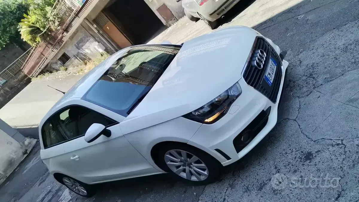 Usata Audi A1 90 CV (66 kW) 2012 Bianco Utilitaria