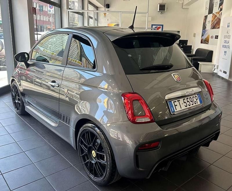 Usata Abarth 595 144 CV (105 kW) 2019 Grigio record Utilitaria