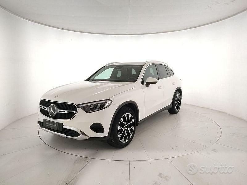 Usata Mercedes GLC200 Advanced 204 CV (150 kW) 2023 Bianco SUV