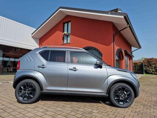 Usata Suzuki Ignis 83 CV (61 kW) 2023 Gray Utilitaria