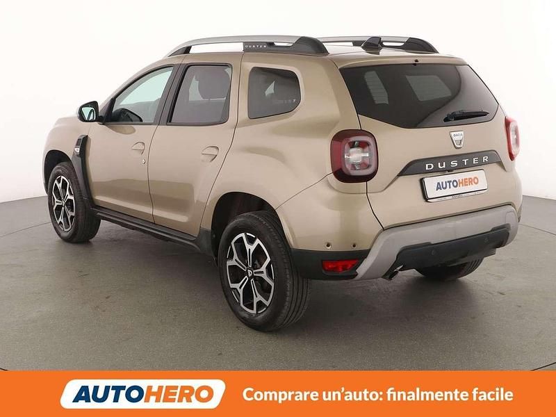 Usata Dacia Duster Prestige 116 CV (85 kW) 2019 Grigio SUV