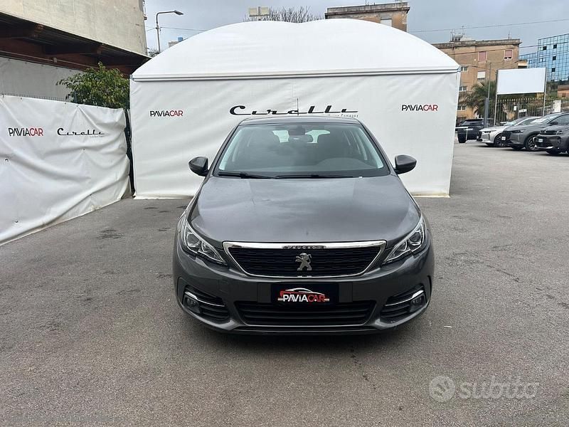 Usata Peugeot 308 Active 119 CV (87 kW) 2017 Grigio Berlina